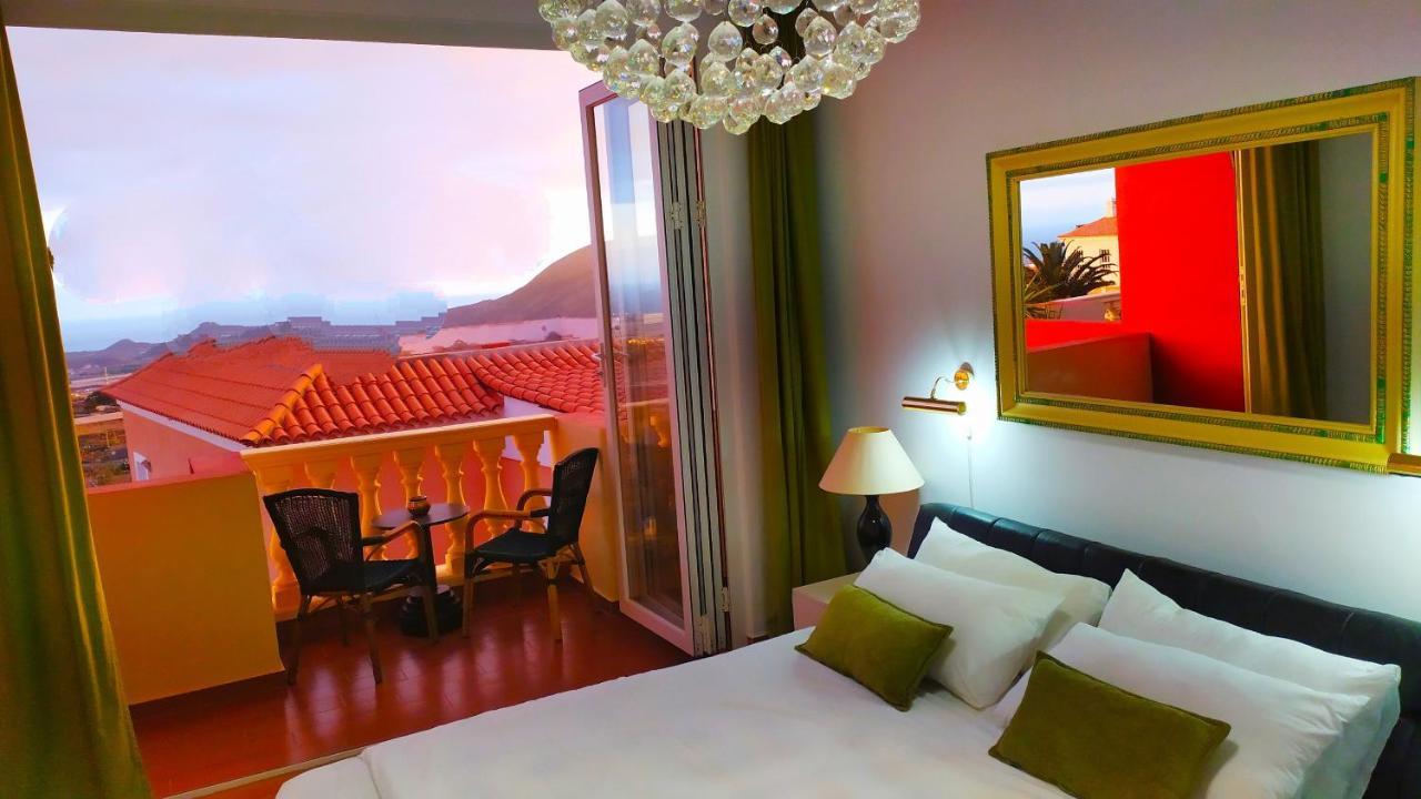 Casa Viera * Buzanada