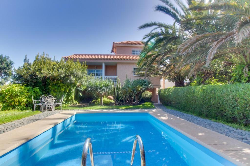 Villa Morera *