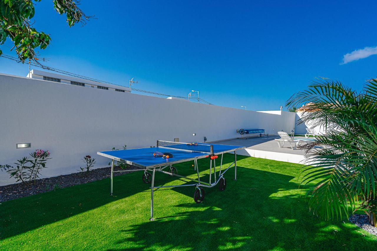 Villa 303 Casa Jardin Con Piscina Y Gran Jardin Costa Adeje (Tenerife)