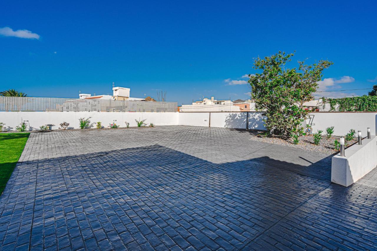 Villa 303 Casa Jardin Con Piscina Y Gran Jardin *