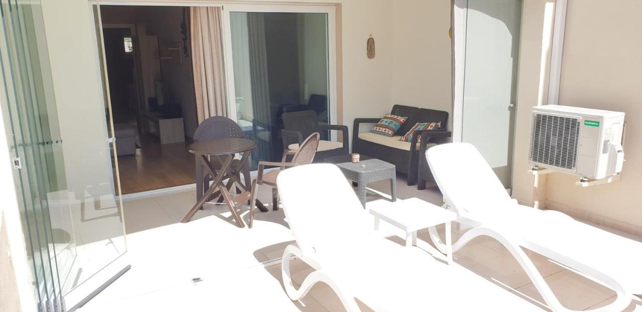 Cosy Well Located Tenerife Sur Golf Appartement
