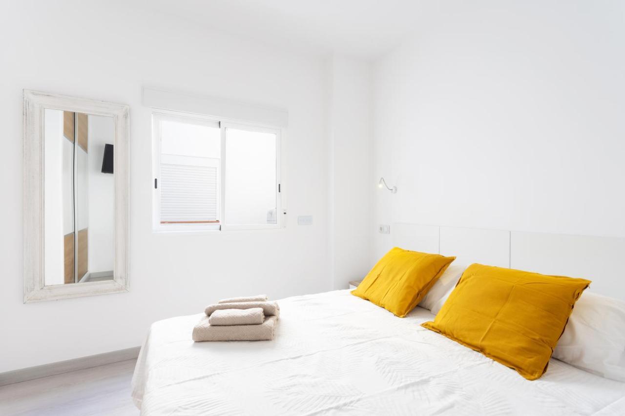 Home2book Sea Front Teresitas 2 Appartement *