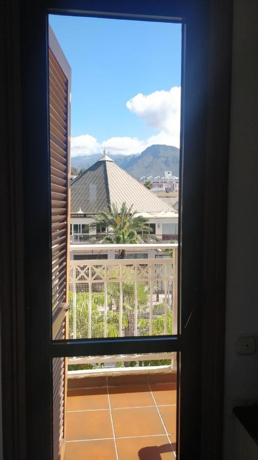 Seafront Golden Mile Americas Hard Rock * Arona (Tenerife)
