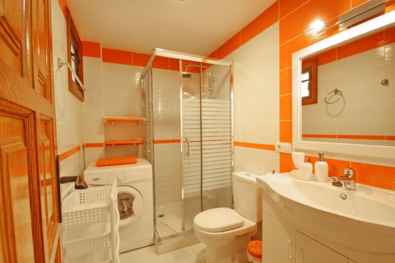 Two Bedroom In Beachfront Complex With Pool In Playa De Americas.