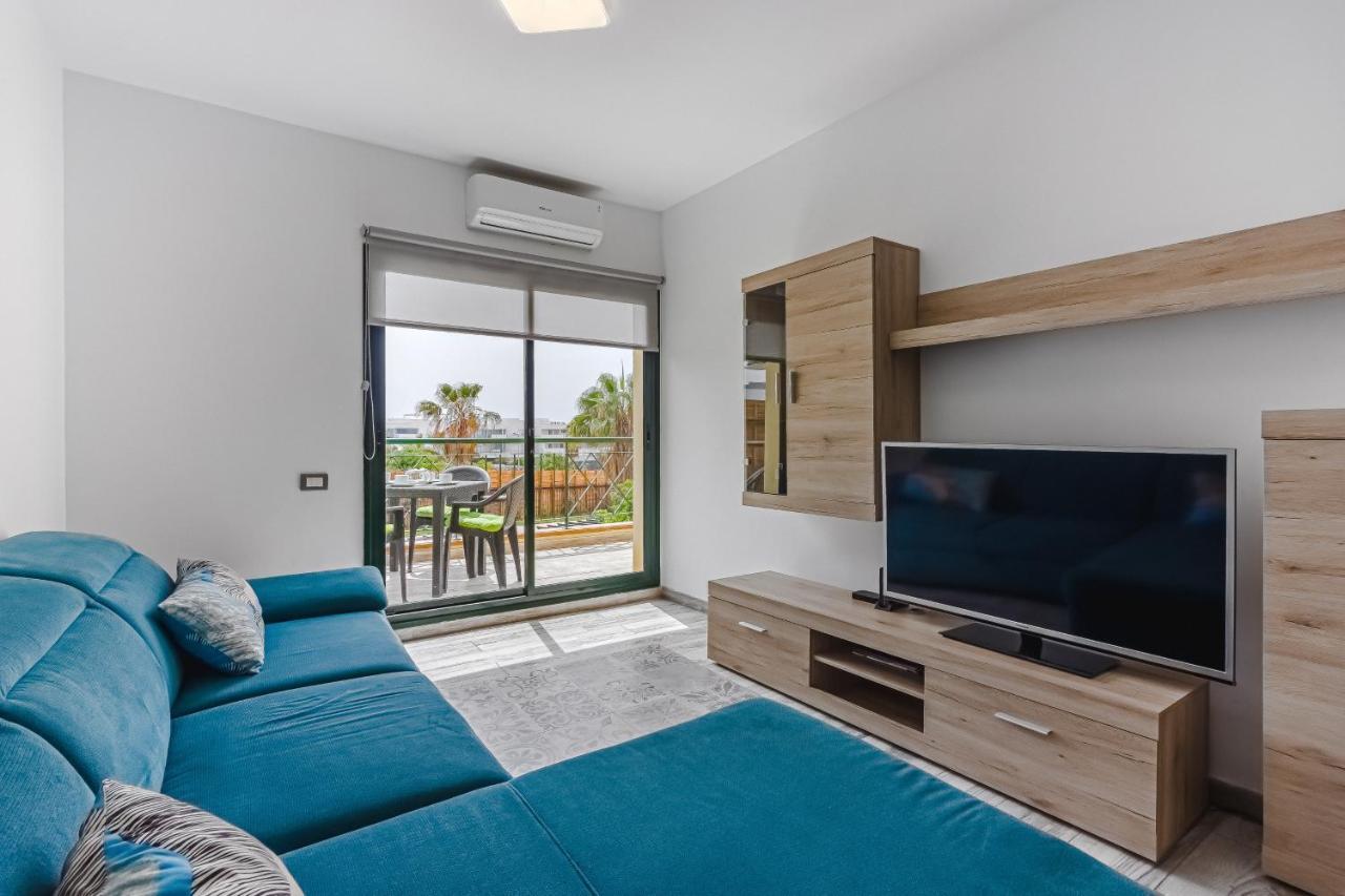 Cozy In El Duque By Altamarhomes *