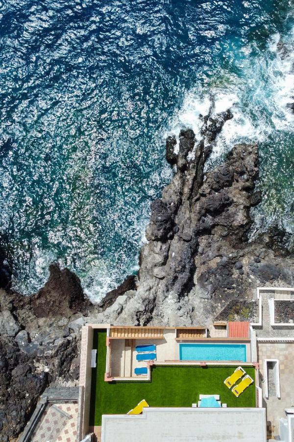 Hébergement de vacances Coastal Dream With Heated Pool El Escobonal