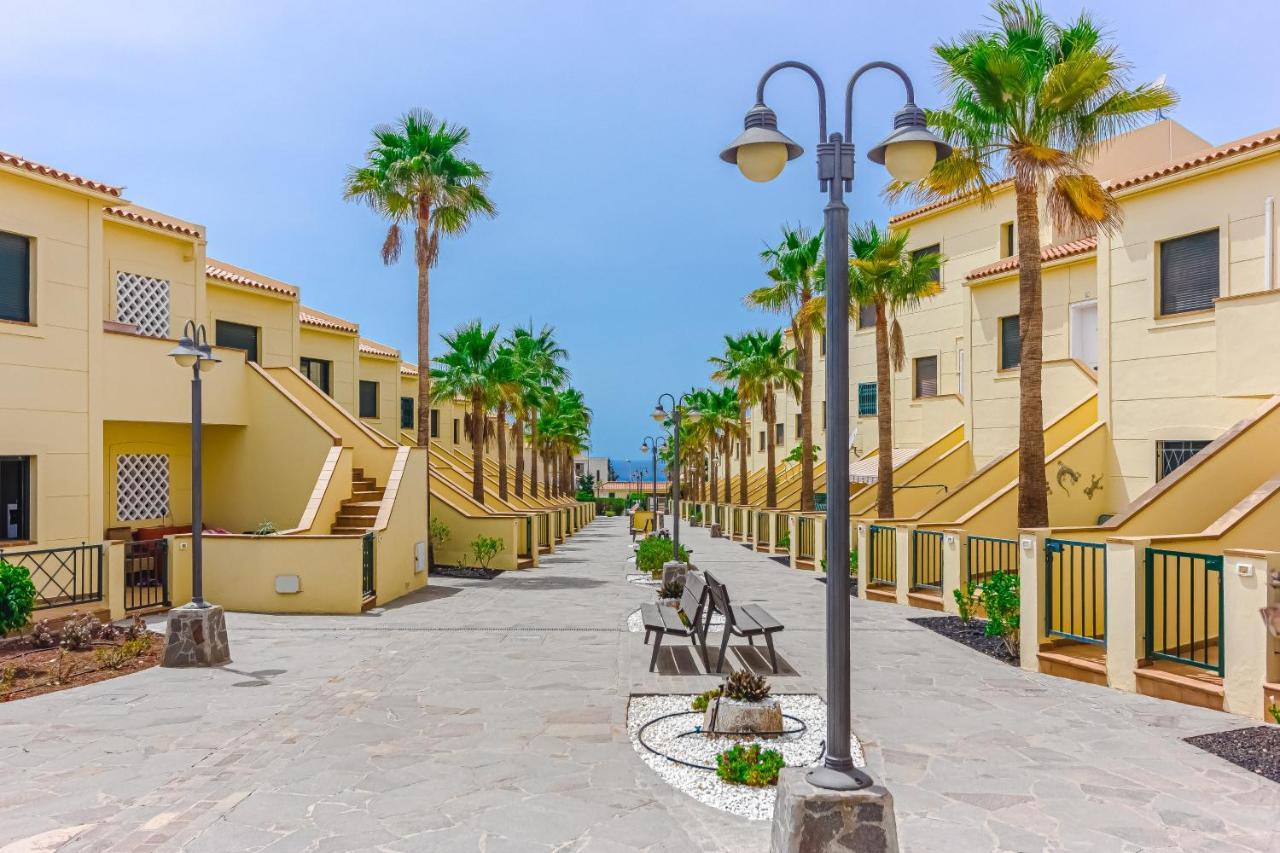 Cozy In El Duque By Altamarhomes *