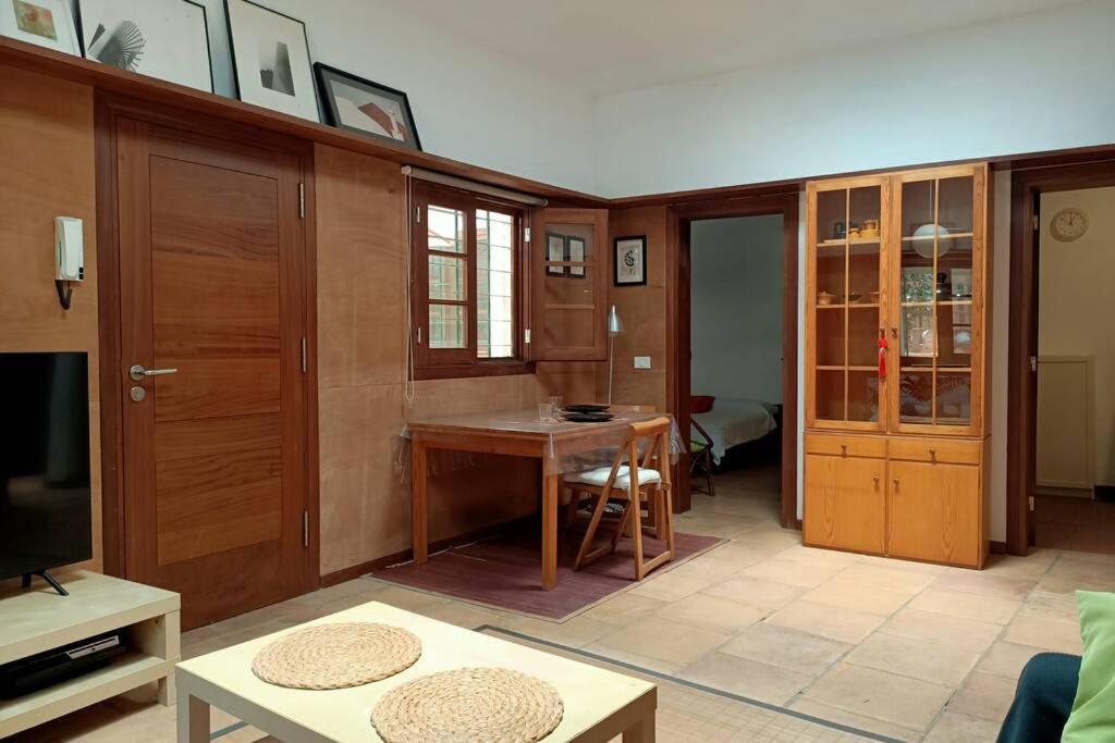 Apartamento-bungalow Con Jardin Y Garaje Apartment Santa Cruz de Tenerife