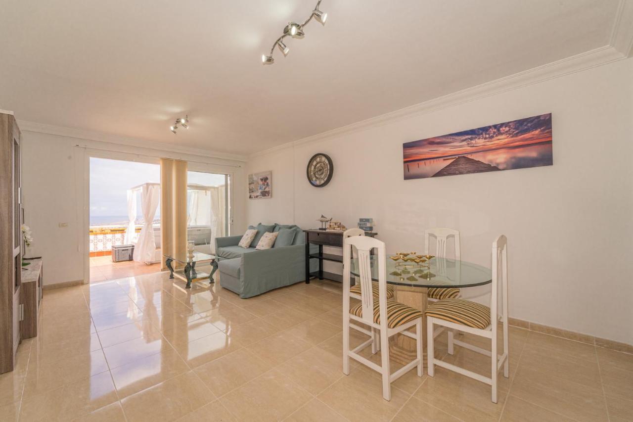 Premium Penthouse 105m2,bali Bed,heated Pool,best Sunsets Apartamento