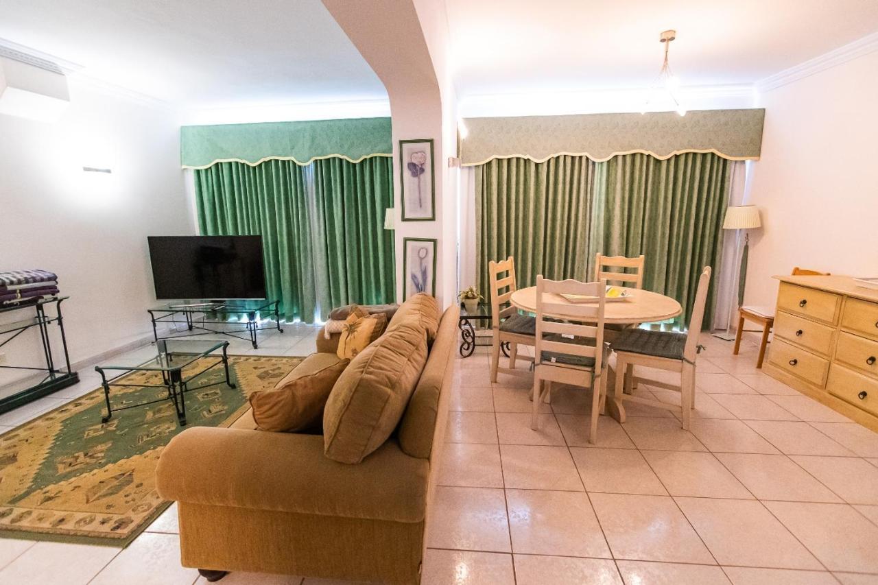 Two Bedroom Near El Duque Beach,