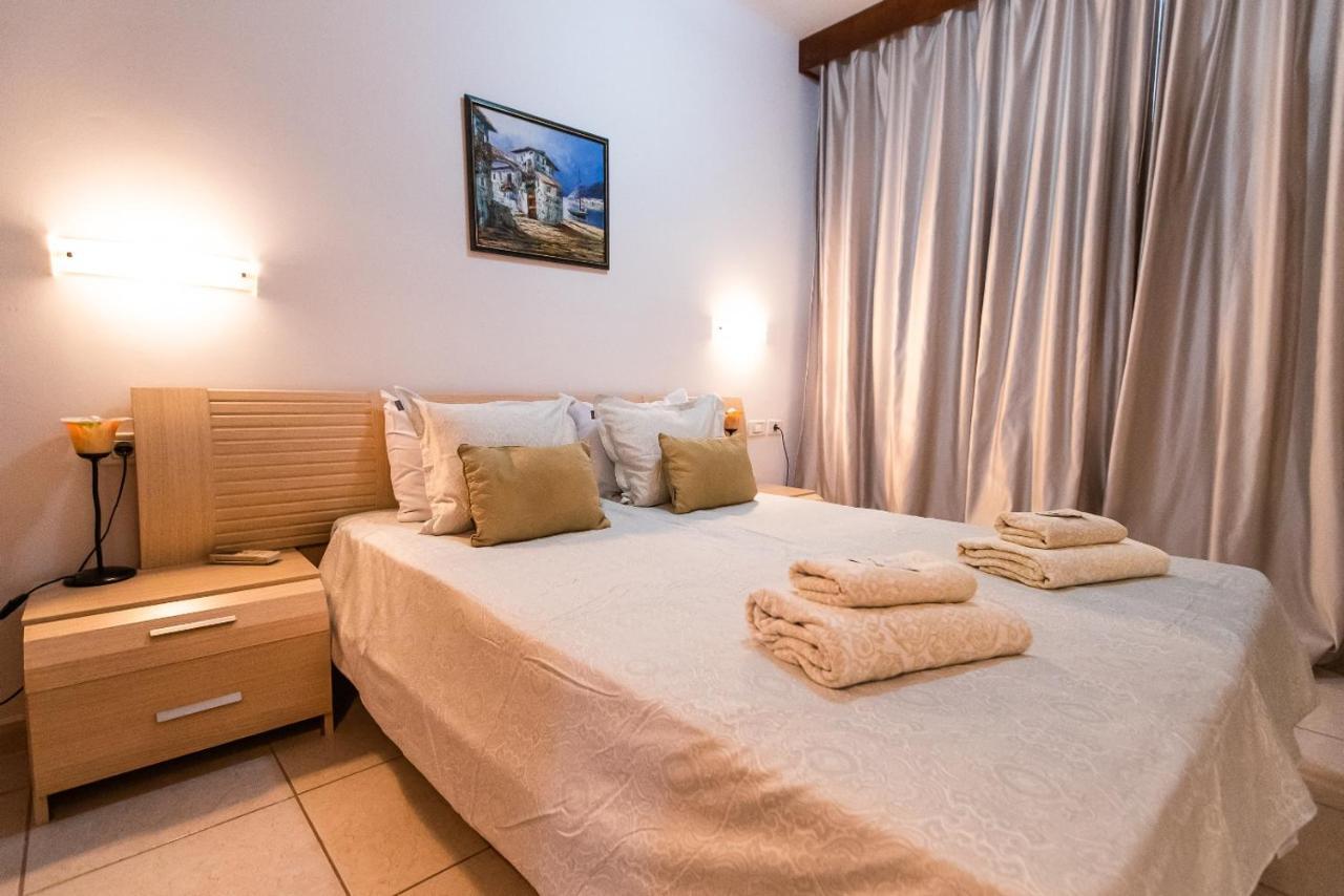 Two Bedroom Near El Duque Beach, Costa Adeje (Tenerife)