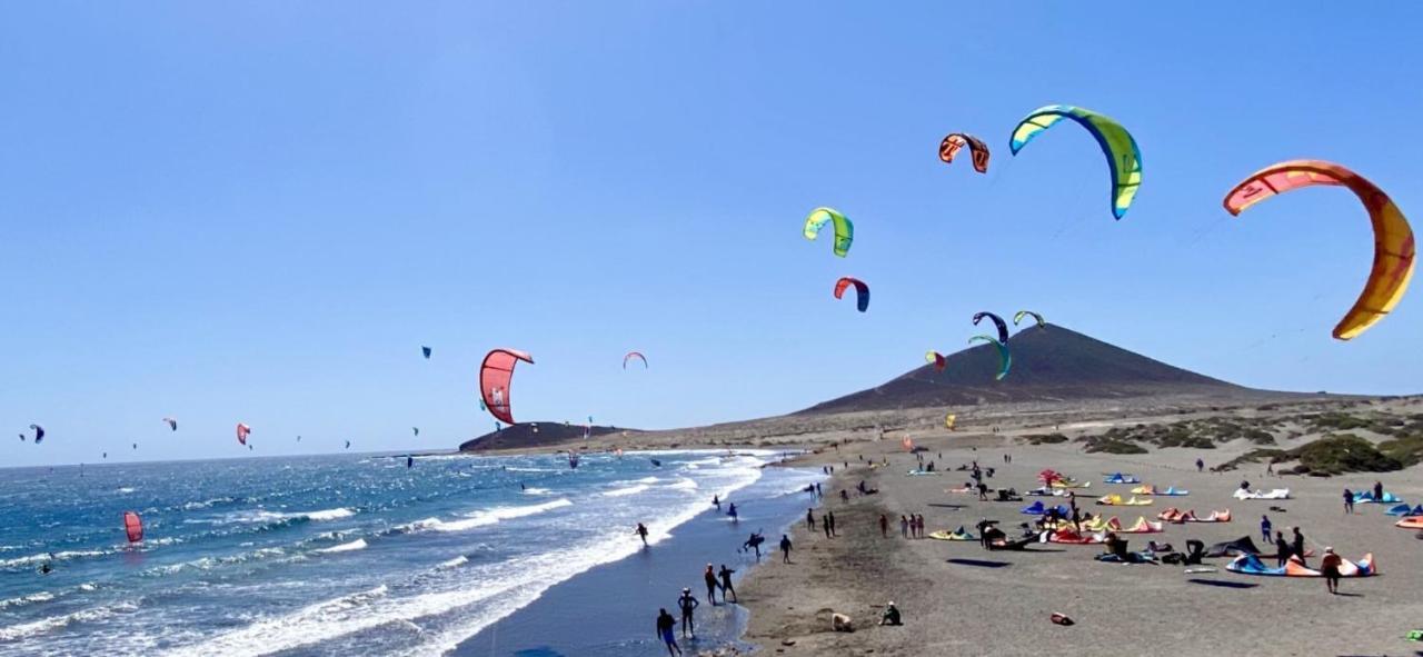 Surfers Nest El Medano (Tenerife)