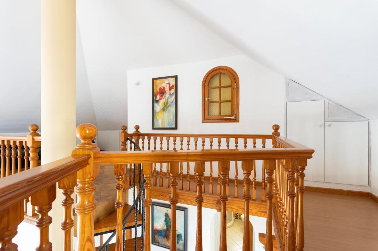 Casa Platano - Private Pool - Ocean View - Bbq - Garden - Terrace - Free Wifi - Child & Pet-friendly - 4 Bedrooms - 8 People
