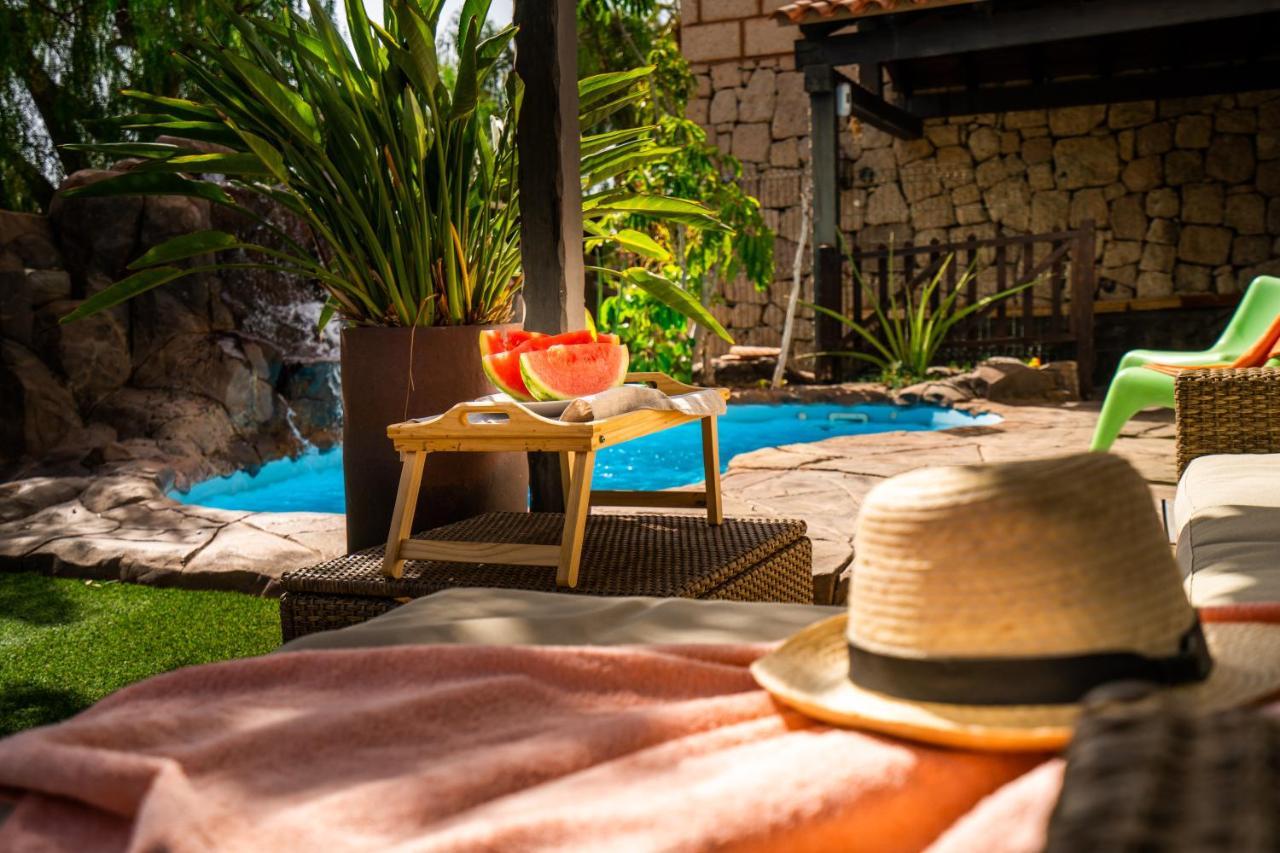 Villa Deluxe Bella Air Con & Heated Pool, Tenerife South