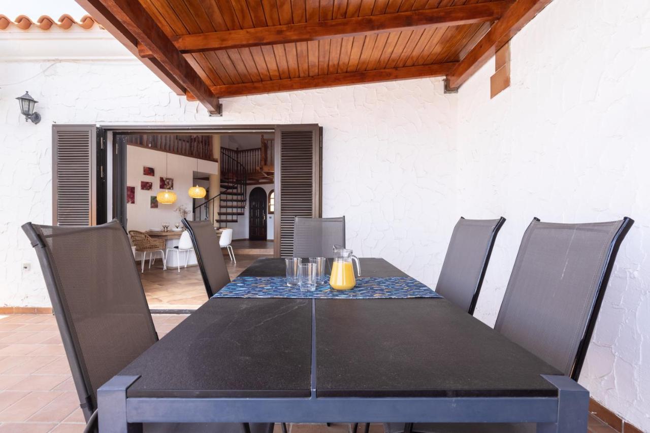 Villa Casa Platano - Private Pool - Ocean View - Bbq - Garden - Terrace - Free Wifi - Child & Pet-friendly - 4 Bedrooms - 8 People