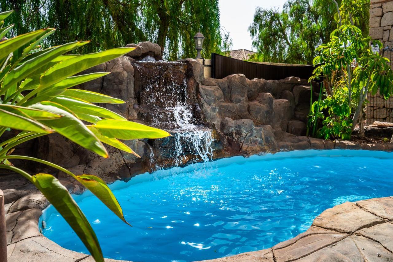 Deluxe Bella Air Con & Heated Pool, Tenerife South Chayofa