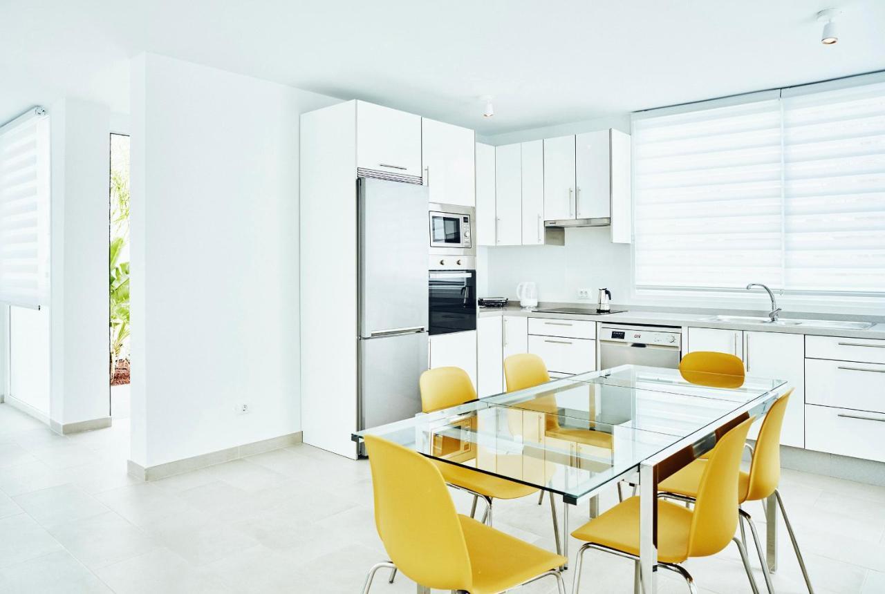 Carla - 3bdr + 3bath In Amarilla Golf Villa San Miguel de Abona