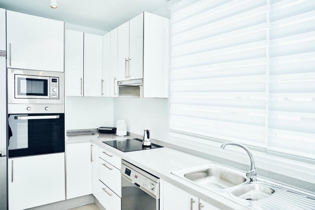 Carla - 3bdr + 3bath In Amarilla Golf Villa *