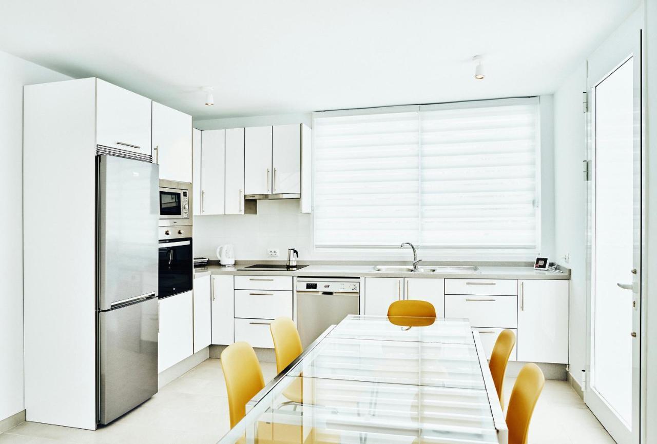Carla - 3bdr + 3bath In Amarilla Golf Villa San Miguel de Abona