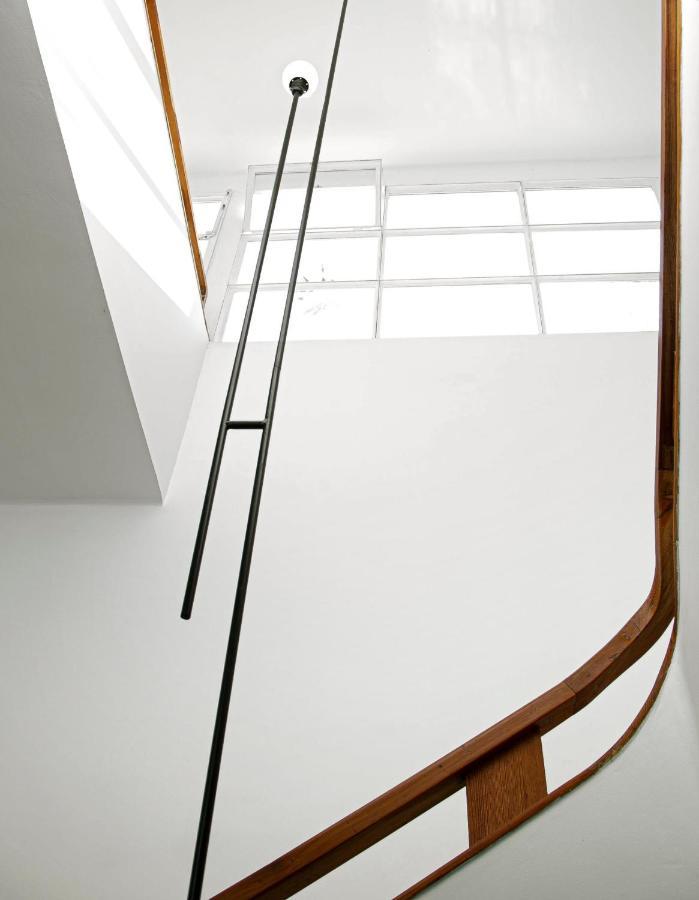 Luxury Modernist Design Townhouse With Garden