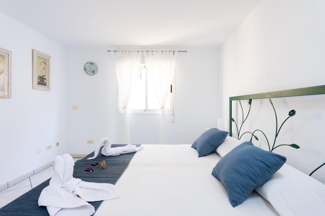Casa Naranja - Heated Pool - Bbq - Terrace - Free Wifi - Child & Pet-friendly - 3 Bedrooms - 6 People Villa