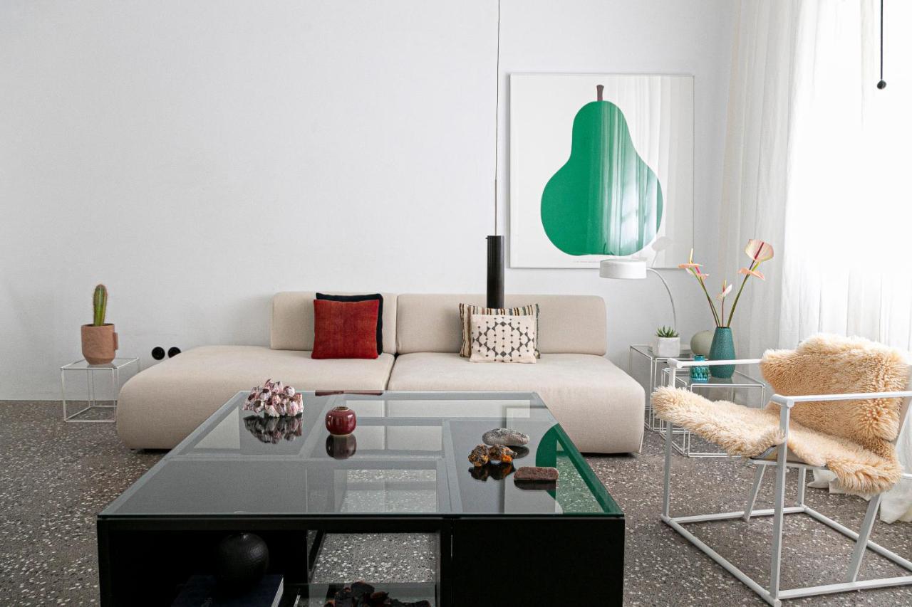 Luxury Modernist Design Townhouse With Garden Holiday home *
