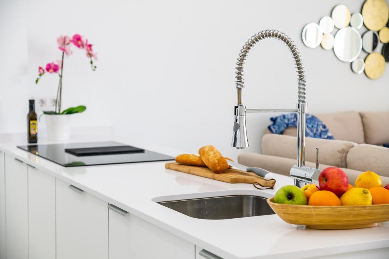 Apartment 3c Atico Vista Hermosa Wifi Pool,tennis,padel,park Los Cristianos (Tenerife)