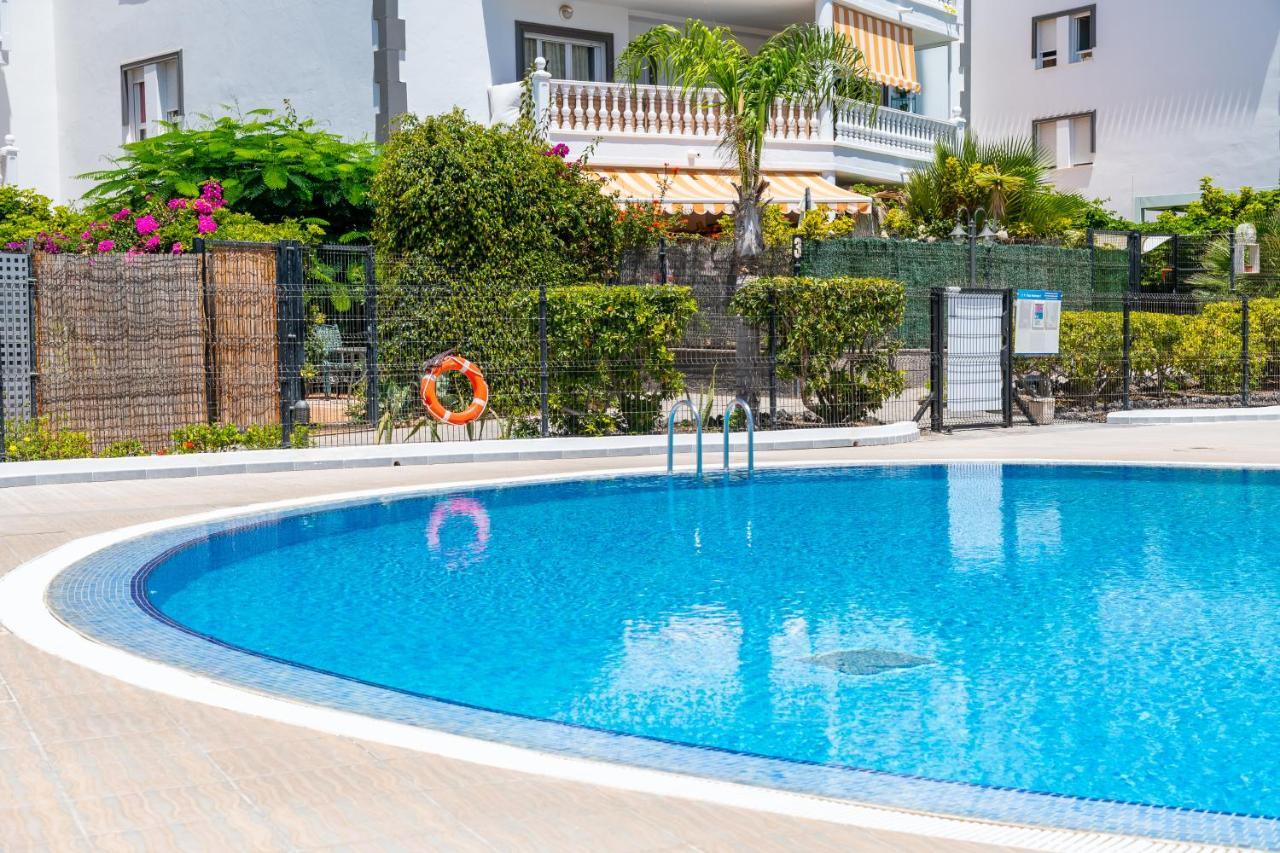 3c ático Vista Hermosa Wifi Pool,tennis,padel,park Apartamento