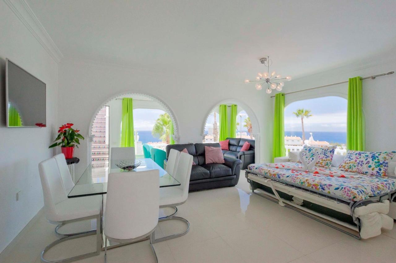 Villa Sara En San Eugenio Costa Adeje (Tenerife)