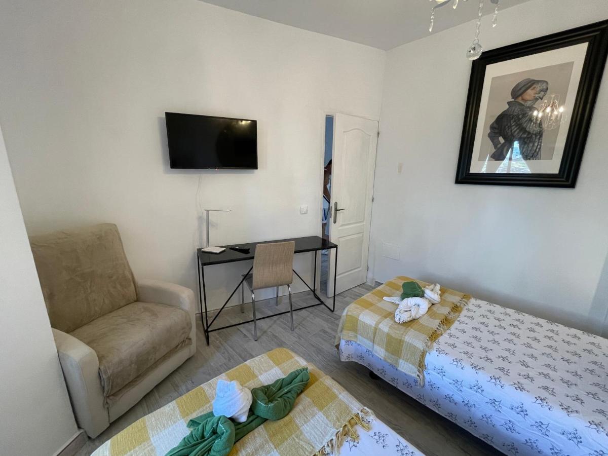 Apartment Dream Scene *
