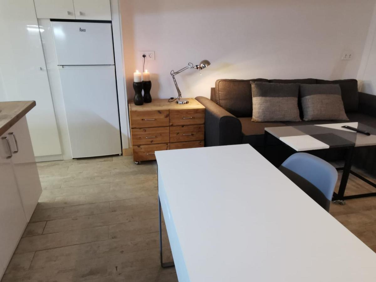 Apartamento En Playa Honda Appartement *