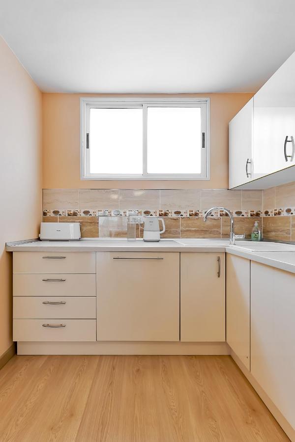 Appartement Yellow 3 Bedroom Large For 10 Guests *