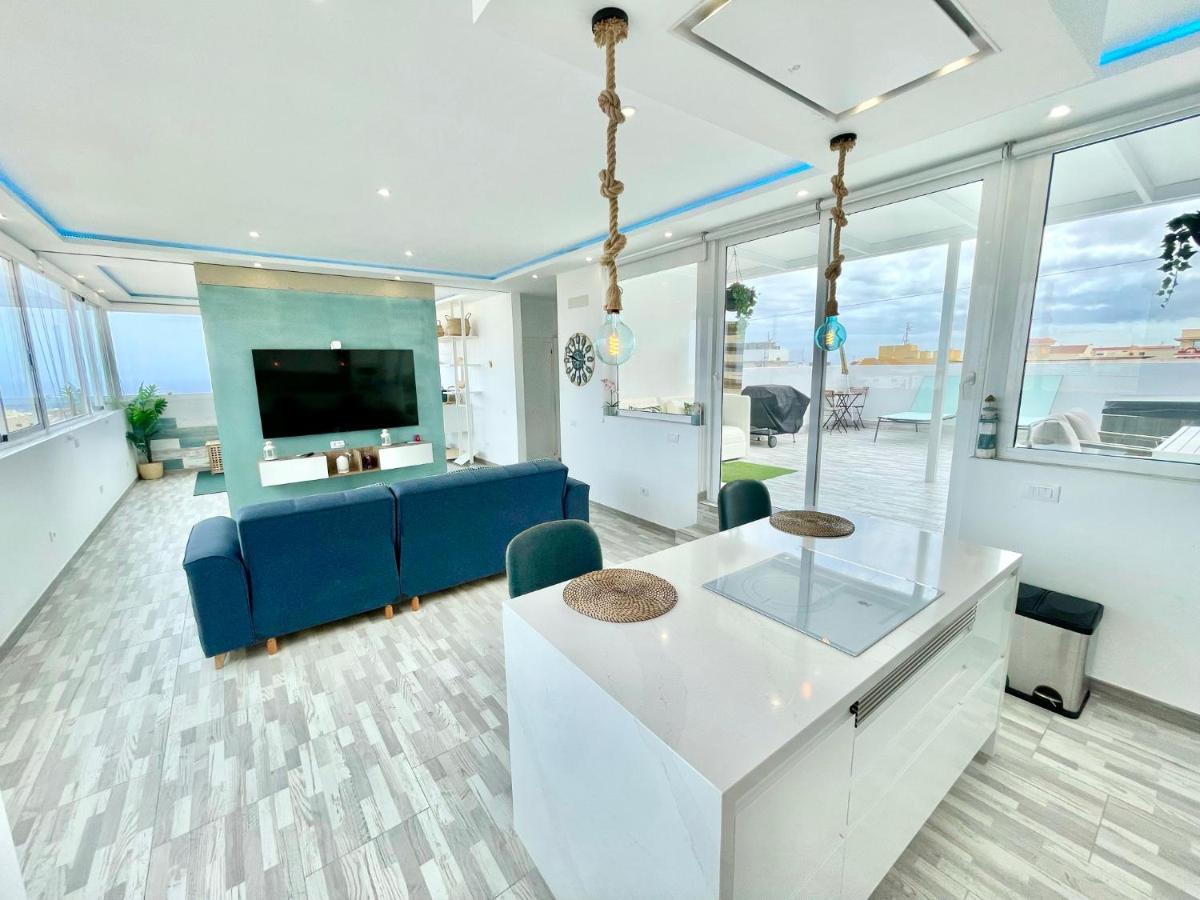 Apartamento Blanca Tenerife - Atico Loft San Isidro (Tenerife)