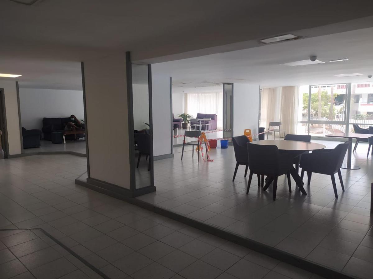 Apartamento En Playa Honda Appartement *