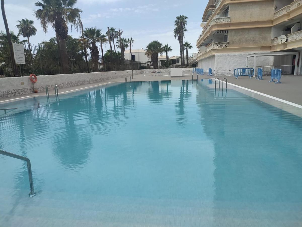 Apartamento En Playa Honda *