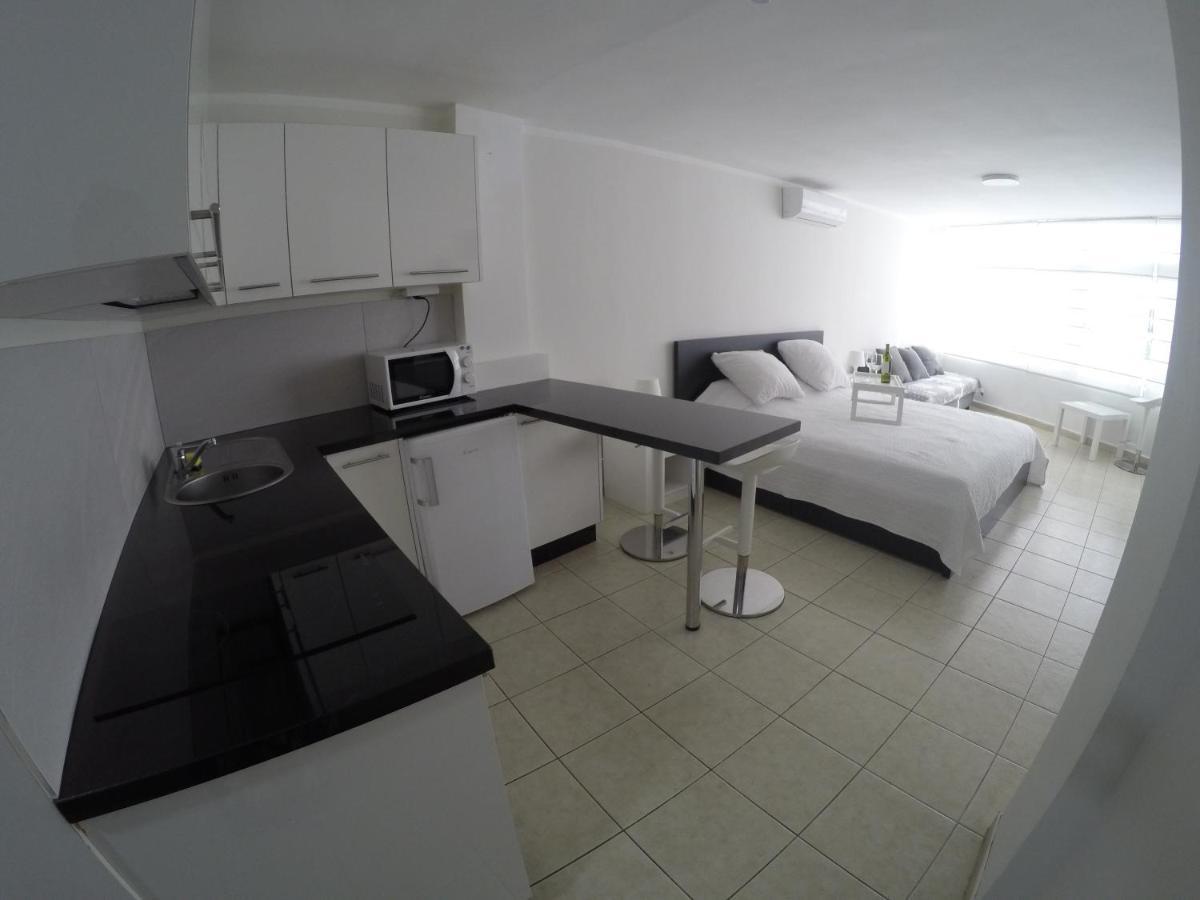 Cristianos Apartment *