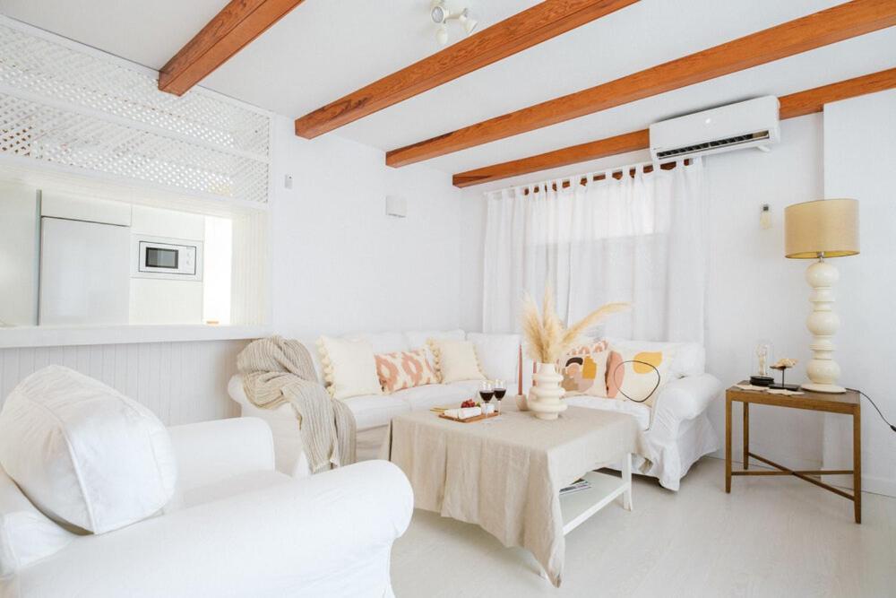 The Cliff - Comfortable & Friendly 3 Bedroom - Gigantes Apartment
