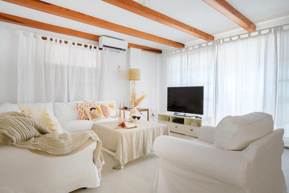 The Cliff - Comfortable & Friendly 3 Bedroom - Gigantes *