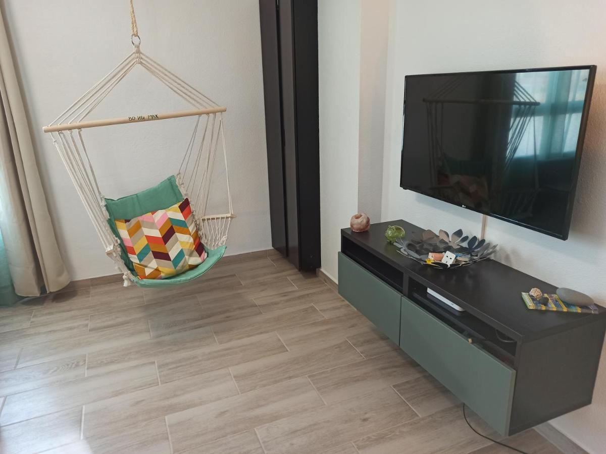 Golfsur-jacuzzi-privateparking-2bath-4bedroom-4tv-netflx-fastwifi