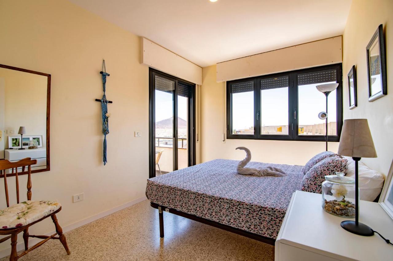Сasa de vacaciones Alquilaencanarias Spectacular Terrace&sea Views A El Médano
