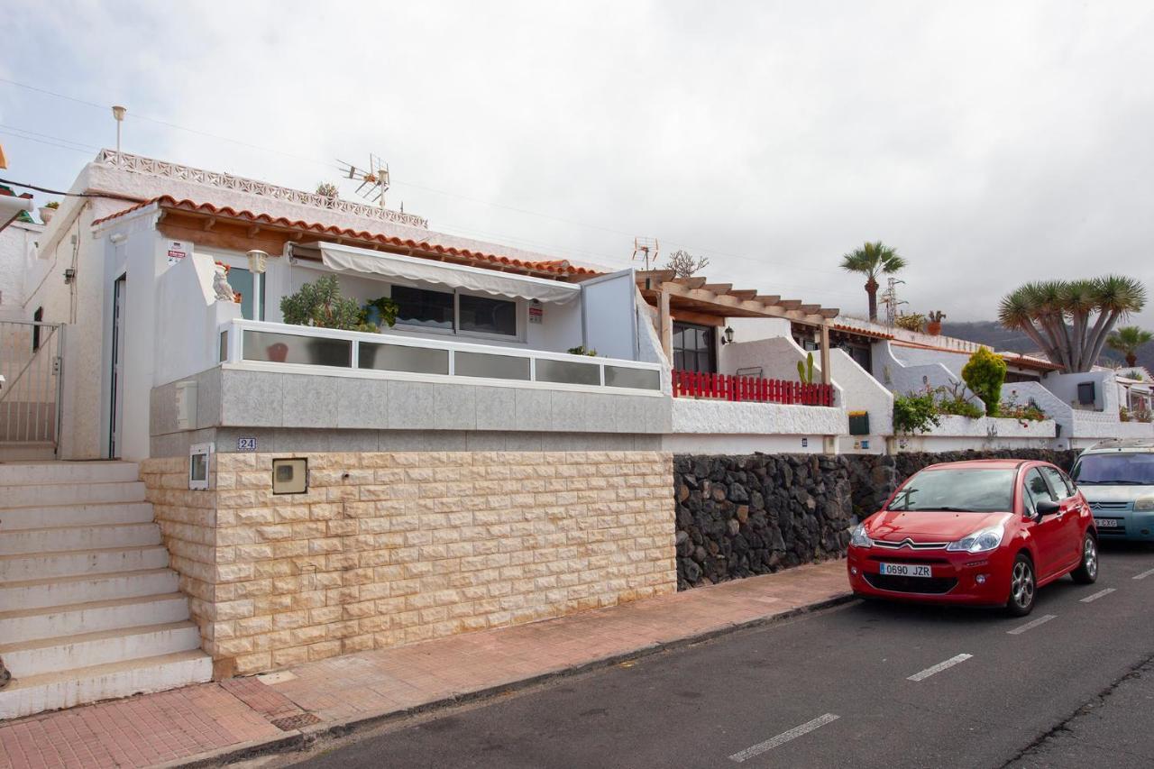 Hébergement de vacances Adosado Con Terraza Y Azotea *