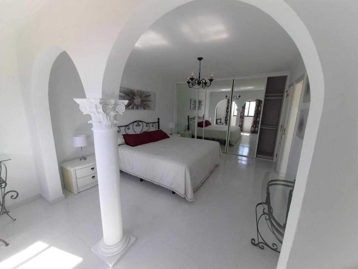 Tango House