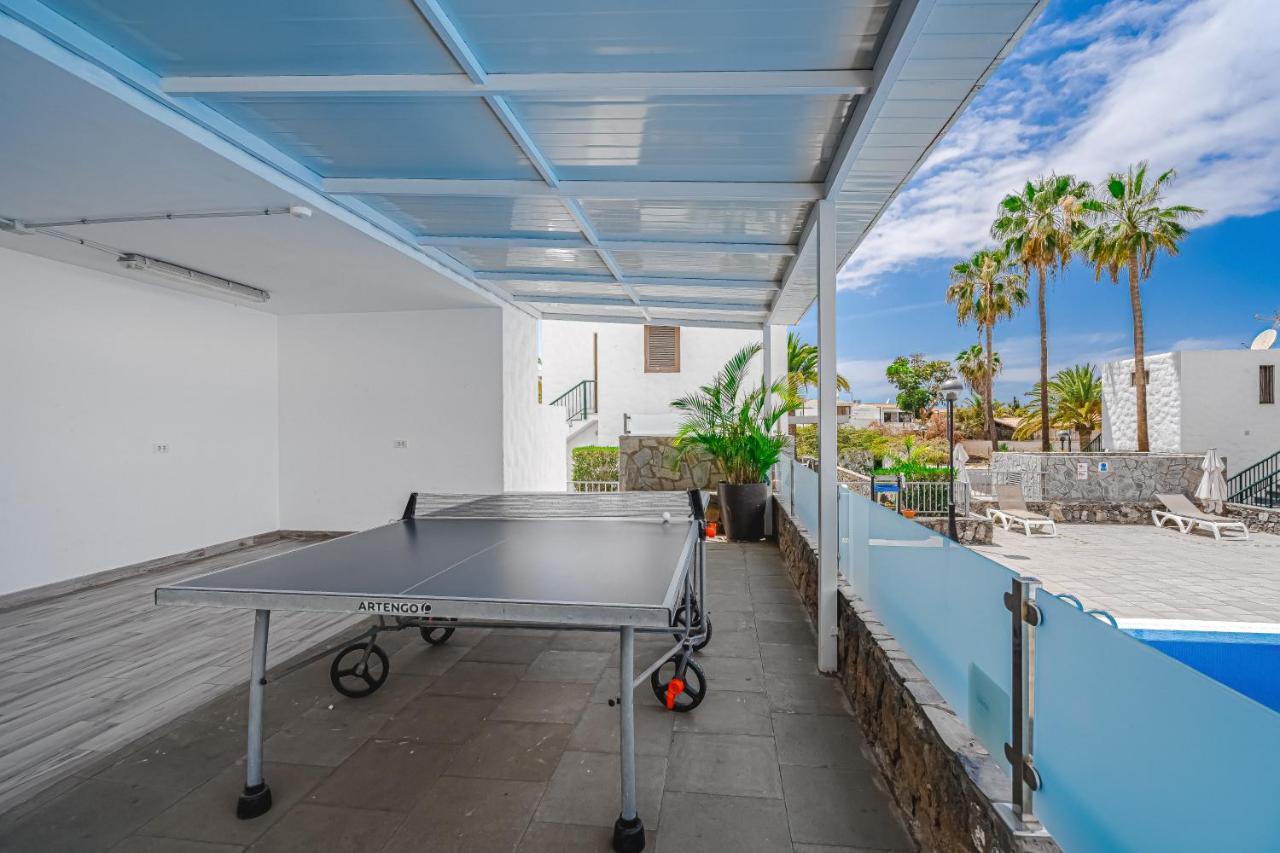 -2 Minute From The Beach. *