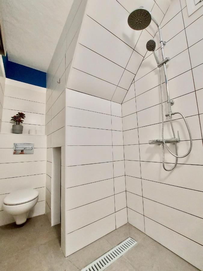 Casa Ana Con Pequeno Jardin