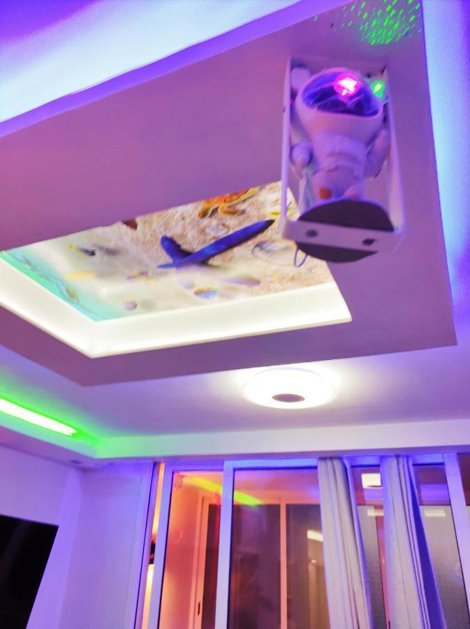 Tropical Green Park - Piscina - Parking - Edificio La Corbeta *