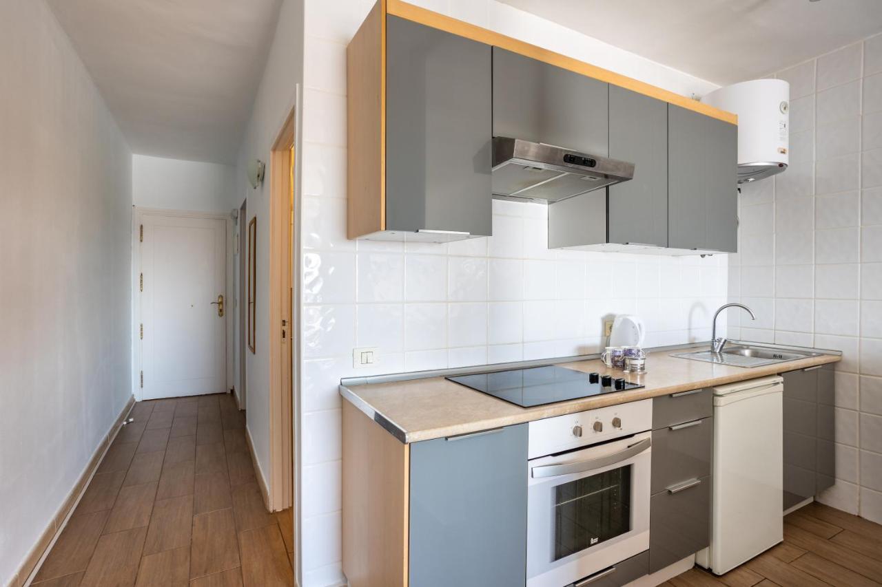 The Blue Anchor Spectacular Sea View Apartment *