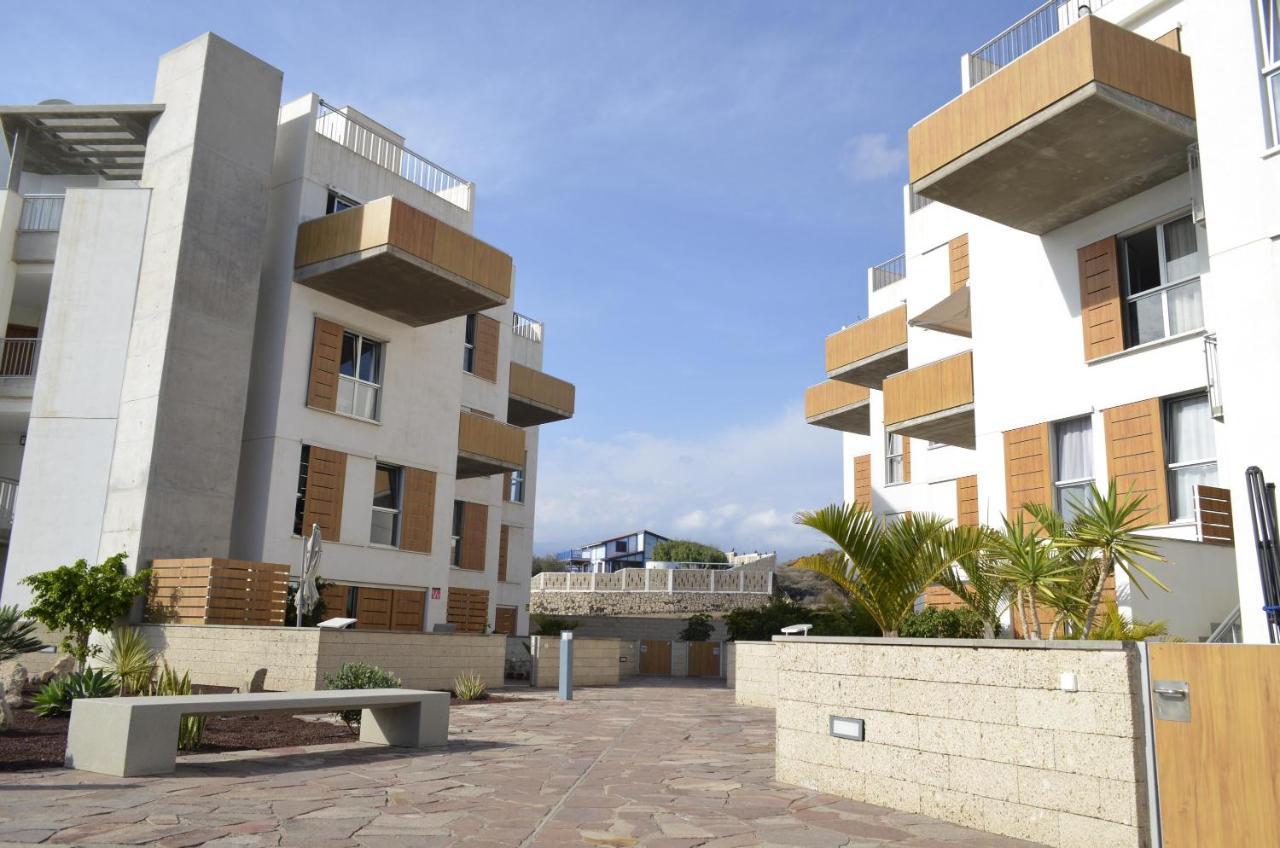 Martinez Duplex Apartment