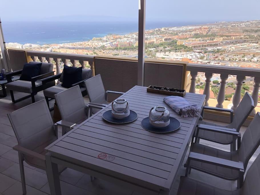 Con Impresionantes Vistas Y Piscina Costa Adeje (Tenerife)