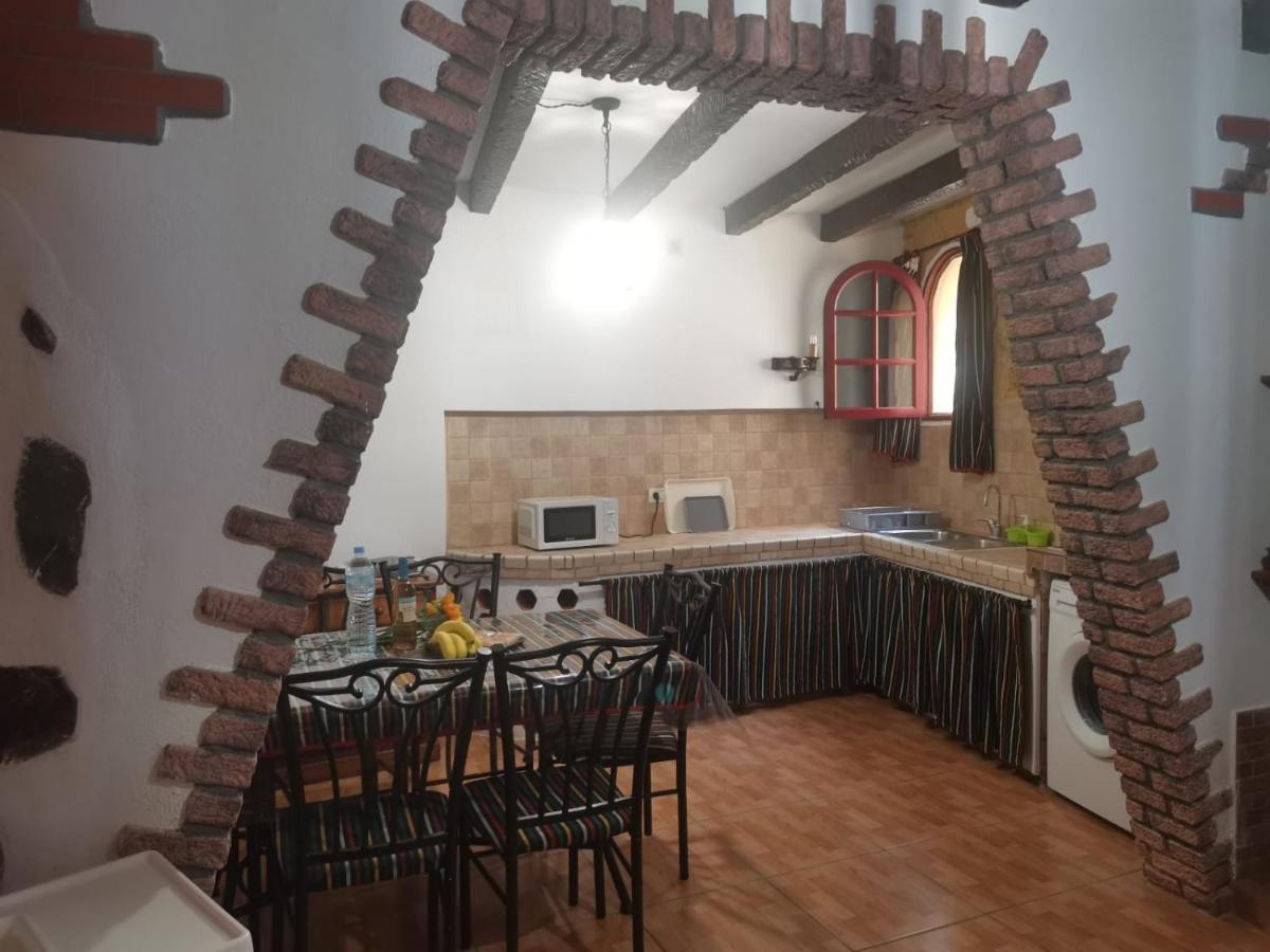 Casita Rural Con Jacuzzi Climatizado. Holiday home