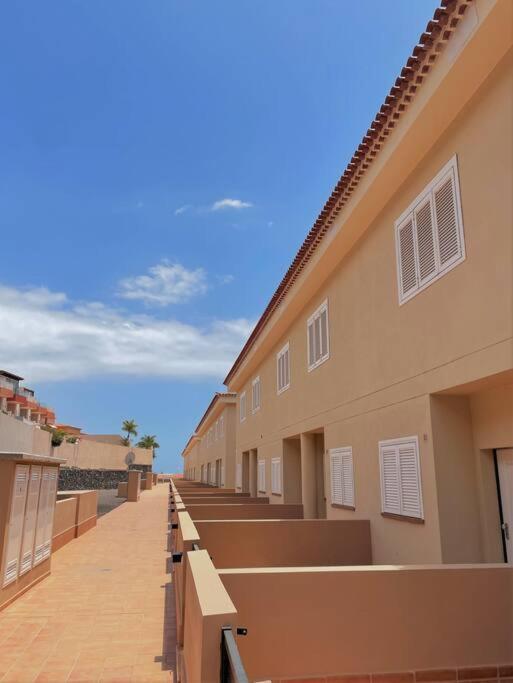 Wonderful Ocean View Townhouse! Ac! Paking! Pa01 *